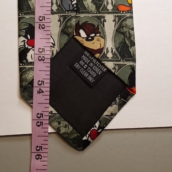 Vintage Looney Tunes Money Tie - Picture 10 of 10